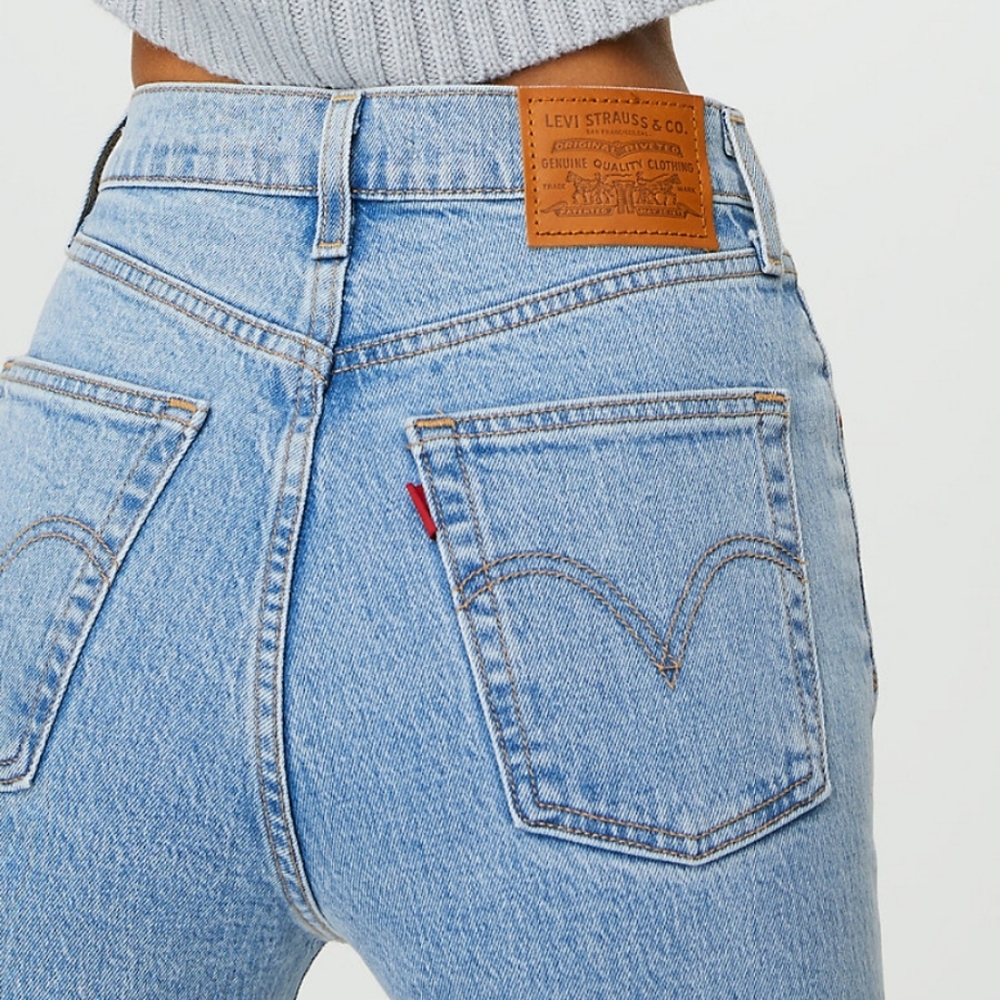 Levi's Ribcage Flare Bootcut  Jeans - Picture 6 of 13